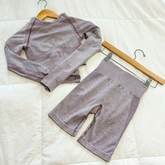NWOT Gymshark Flex Seamless Crop Top & Shorts Set Purple Marl Women’s Size XS